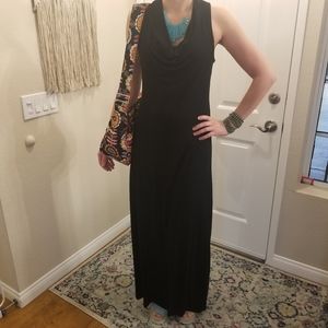 Elegant Black Sleeveless Dress